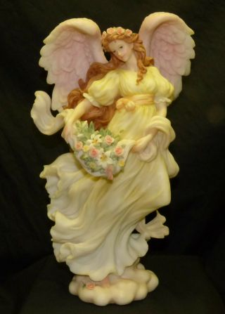 1997 Roman Seraphim Classics 12 " Angel Figurine Chloe Nature 