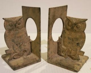 Antique Art Deco Mid Century Cast Iron Owl Standing On Book Bookends 1940 