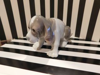 Lladro 1071 - Puppy Sitting Or Sad Puppy Sweet Beagle Puppy Dog - No Box -
