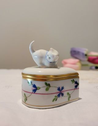 Herend Heart Shape Trinket Box With Cat Hand Painted