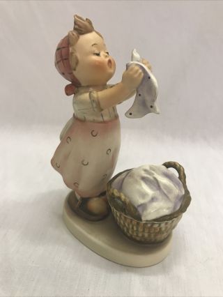 Goebel Hummel Wash Day Figurine Marked 321 - 1957 - 5.  75 Inches Tmk4