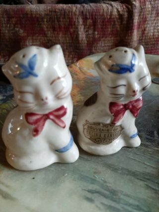 Vintage Shawnee Puss N Boots Cats Art Pottery Salt And Pepper Shakers Pair Set