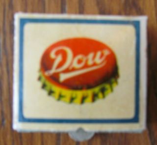 Dow & Kingsbeer Beers Dow Brewing Company Matchbox (montreal,  Quebec) - E1
