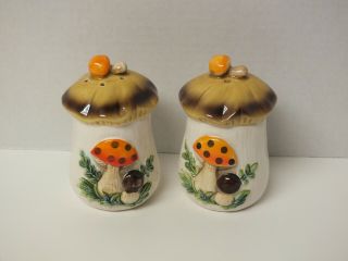 Vintage 1970s Sears Roebuck & Co Merry Mushroom Ceramic Salt & Pepper Shaker Set