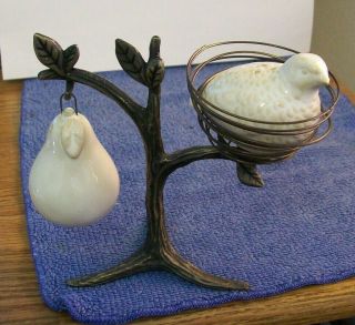 Pottery Barn Stoneware Christmas Partridge In A Pear Tree Salt & Pepper Shakers