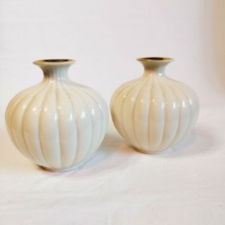 Vintage Pair 2 Lenox Sweetbriar Ribbed Cream Bud Vase Weed Pot 24k Gold Trim