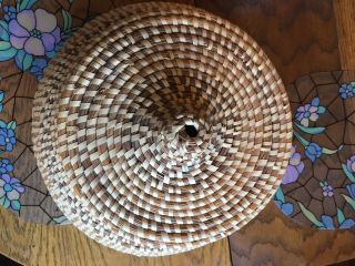 Sweetgrass Basket with Lid. 2