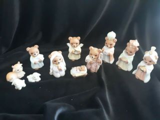Vintage Homco Christmas Bear Nativity Porcelain Figurines