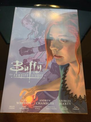 Buffy The Vampire Slayer Season 9 Volume 2 Hardcover Library Edition