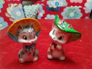 Vintage Anthropomorphic Py? Japan Squirrel Salt And Pepper Shakers Hats Bonnets