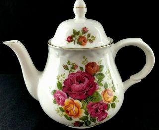 Vintage 5 " Tea Pot Made In England With Roses/floral With Gold Trim And Lid