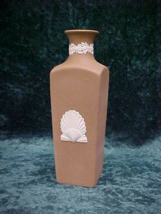 Wedgwood Jasperware Shell Bud Vase Vintage Great For Nautical Decor Beach House