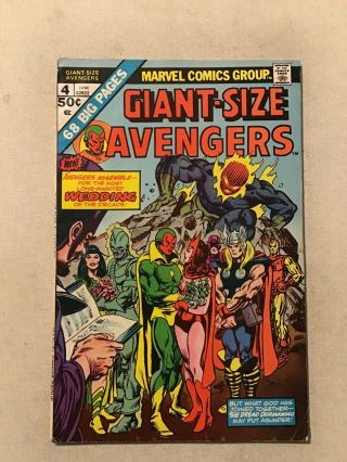 Giant - Size Avengers 4 Vf,  8.  5 Wedding Of Vision And Scarlet Witch