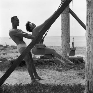 1960s Negative - Sexy Pinup Girl Gigi Frost & Bodybuilder - Swinging T271731