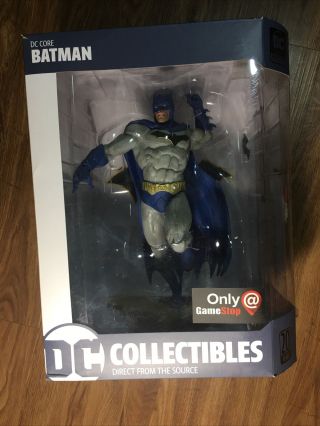 Dc Core Batman Statue: Dc Collectibles
