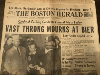 The Boston Herald Nov 25,  1963 Jfk Killer Lee Harvey Oswald Shot And Killed