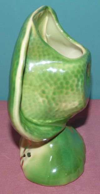 Vintage Porcelain Lady Head Vase Wall Pocket Green Hat & Dress Gold Gilt Trim 3