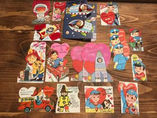 ❤️lot Of 18 Vintage Police,  Fireman,  Space &boy Scout Theme Valentines ❤️