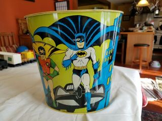 Vintage 1966 Batman & Robin Dc Comics Tin Litho Garbage Can Waste Basket Cheinco