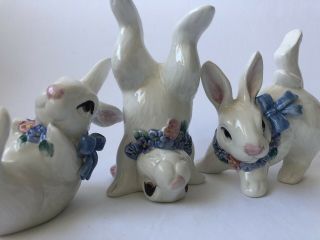 Vintage Set Of 3 Fitz & Floyd Flora Tumbling Easter Bunny Rabbits Blue Bows 1993