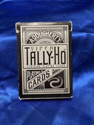 Ellusionist Dougherty Tally - Ho Viper Circle Back Striking Playing Cards Decks
