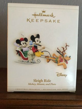 2006 Hallmark Ornament Disney Mickey Minnie Pluto Sleigh Ride Box