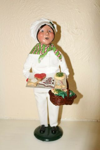 Byers Choice Carolers 13 Inch 2013 Baker With Cookie Tray