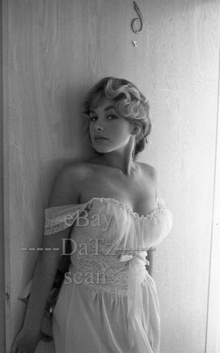 1950s Negative - Sexy Blonde Pinup Girl Brigitte Baum - Cheesecake T279980