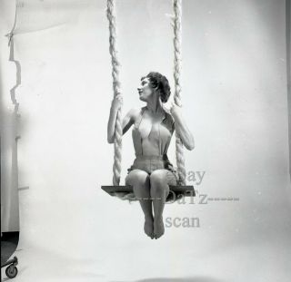 1960s Negative - Sexy Pinup Girl Dixie Hardaker On Swing - Cheesecake T440212