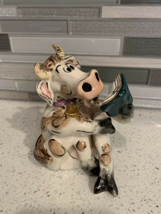 Cow Reading Figurine From Blue Sky Studios By Artist Heather Goldminc 2001