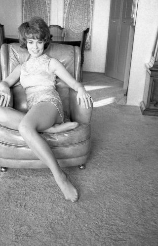 1960s Doris Nieh Negative - Sexy Actress Anne Heywood - Pinup Girl N304028