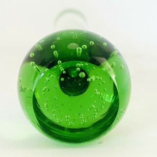 VTG Mid Century Modern Green Art Glass Vase Controlled Bubble Ball Bud Vase 2