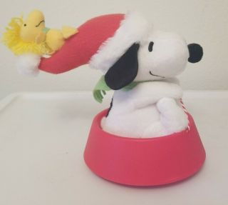 Hallmark Animated Musical Snoopy & Woodstock Battery Operated Moving Sled