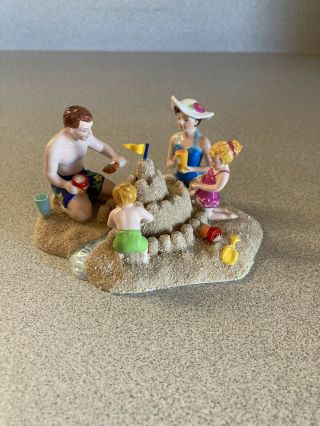 Dept.  56 Snow Village Accessory A Day At the Beach 56.  55228 EUC Retired 2