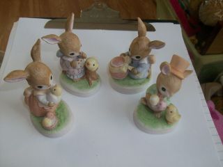 Lefton Set Of 4 Easter Bunny Figurines - Too Cute - 03500