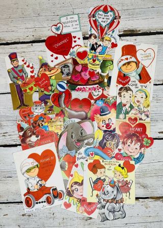 Vintage 1960s 20 Valentines Cards Cats,  Dogs,  Elephants,  Clowns Race Car Space