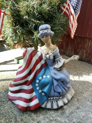 Vntg Atlantic Mold Patriotic Betsy Ross Sewing American Flag Figure Handpainted