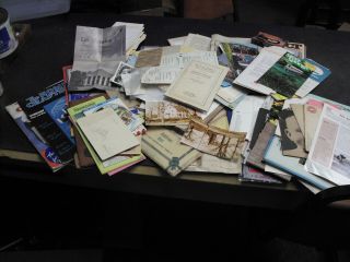 8 Lbs Wide Variety Of Advertising,  Postcards,  Magazines,  Pictures Etc