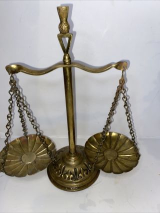 Vintage 12” Brass Balance Scales Of Justice With Pineapple Top