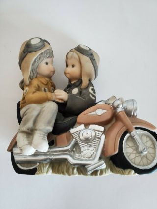 Nbm Bahner Studios Ag Figures 2001 The Courtship,  Motocycle Lovers