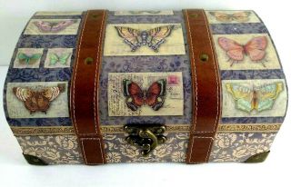 Butterfly Trinket Jewelry Box Punch Studio 10.  5 X 7 Latch Closure Faux Leather