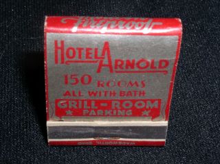 Hotel Arnold,  Knoxville,  Tenn Front Strike 20 Stick Matchbook
