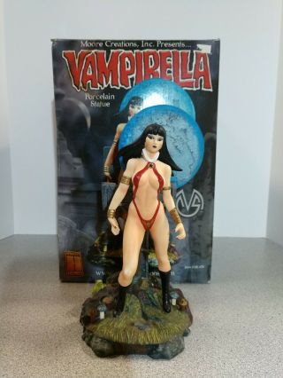Vampirella Porcelain Statue,  Moore Creations 750/5000 Harris Comics