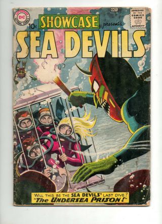 Showcase 28 2nd Sea Devils App Grey Tone Cover By Heath Vg - 3.  5 1960 10c Cov