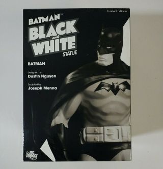 Dc Collectibles Batman Black & White Statue By Dustin Nguyen Mib