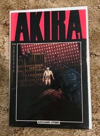 Akira Vol.  1,  No.  1 Epic Comics 1988 Katsuhiro Otomo