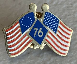 Spirit Of 76 1776 - 1976 Bicentennial Usa Crossed Flags Lapel Pin Patriot Flag [k]