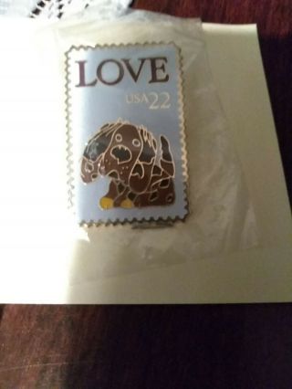 1985 - Love Usa Puppy Dog 22 - Cent Usps Postage Stamp Lapel Pin Enamel
