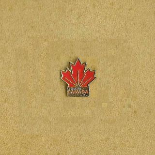 Canada Day Red Maple Leaf Lapel Pin Old