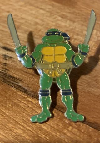 1989 Teenage Mutant Ninja Turtles Tmnt Leonardo Epoxy Pin Mirage
